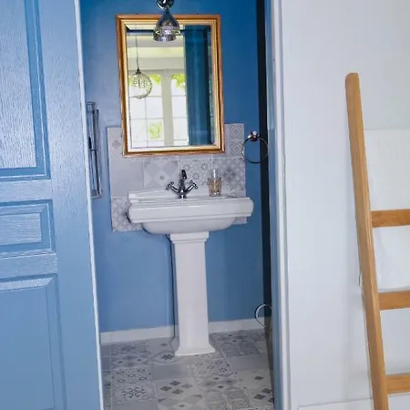 Bed & Breakfast La Douce Folie Saint-Julien-le-Faucon