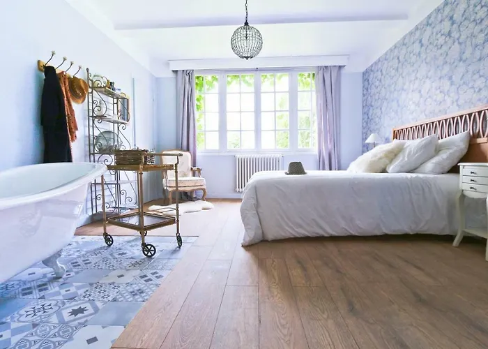 לינה וארוחת בוקר La Douce Folie *